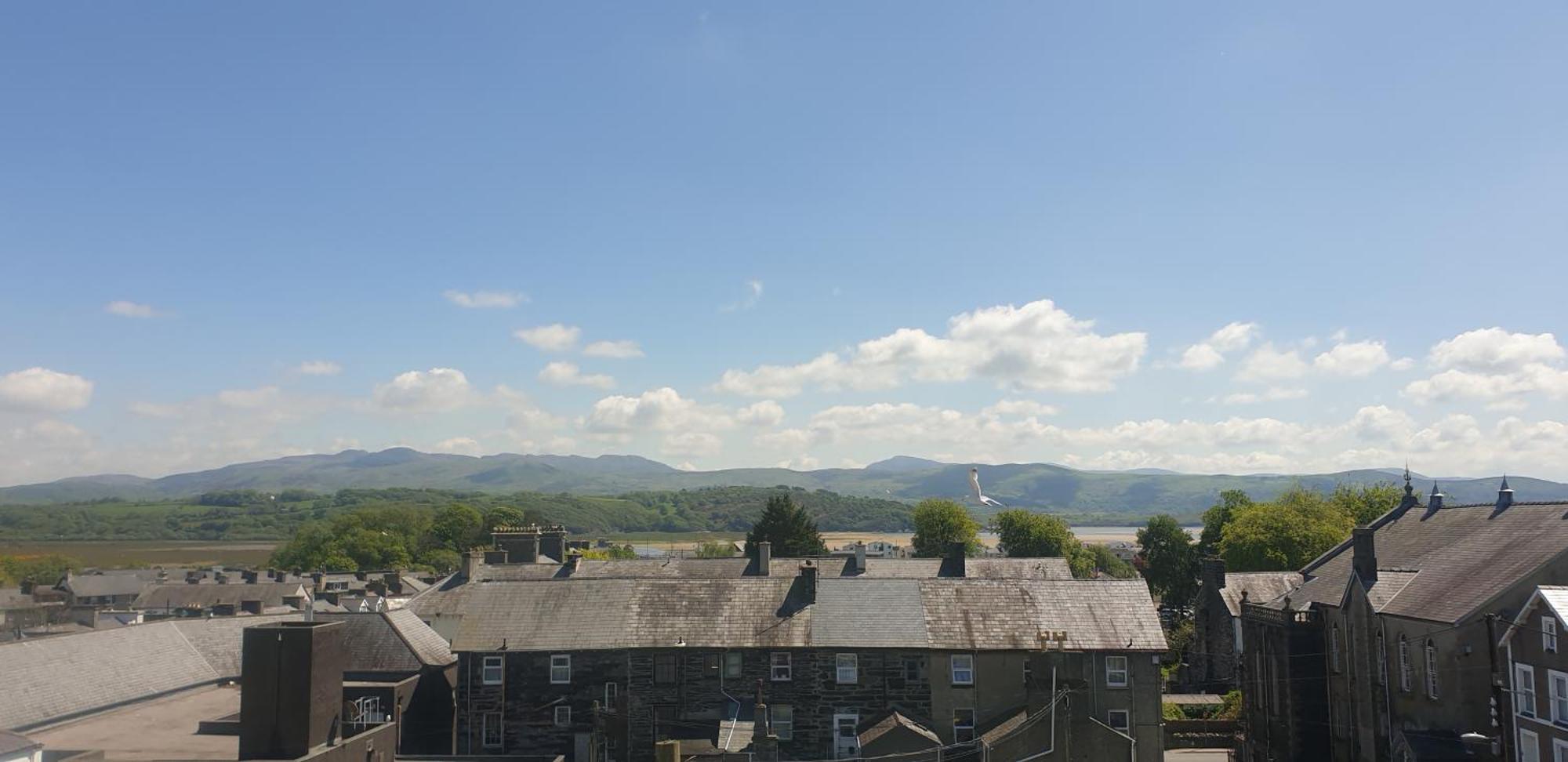 Porthmadog, Sleeps 11, 5 Bedrooms, 5 Bathrooms, Mountain Views Eksteriør billede