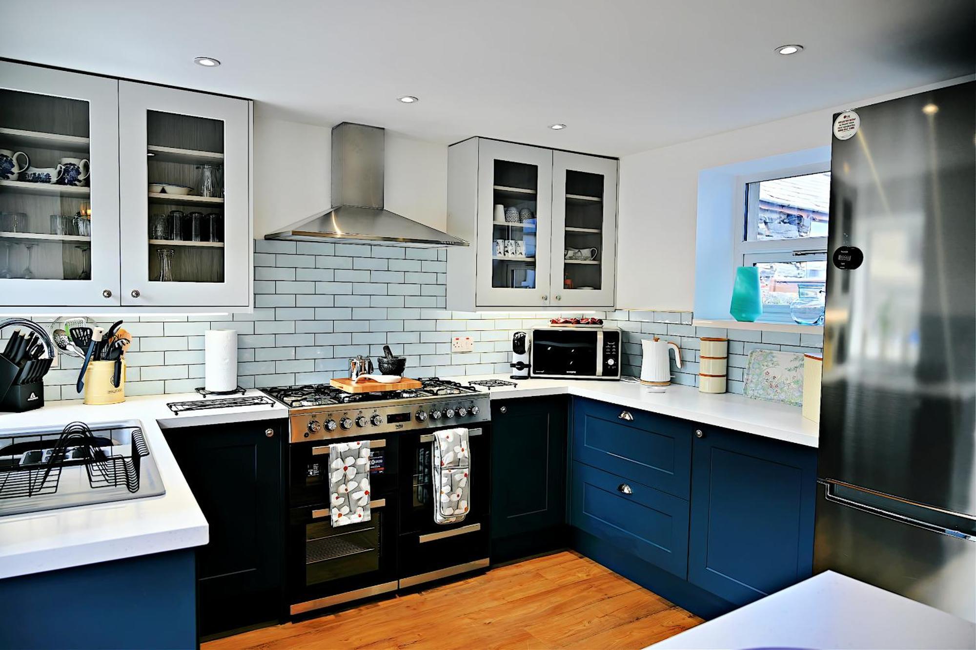 Porthmadog, Sleeps 11, 5 Bedrooms, 5 Bathrooms, Mountain Views Eksteriør billede