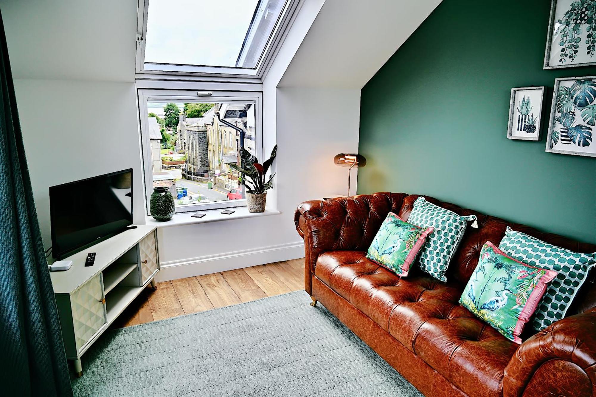 Porthmadog, Sleeps 11, 5 Bedrooms, 5 Bathrooms, Mountain Views Eksteriør billede