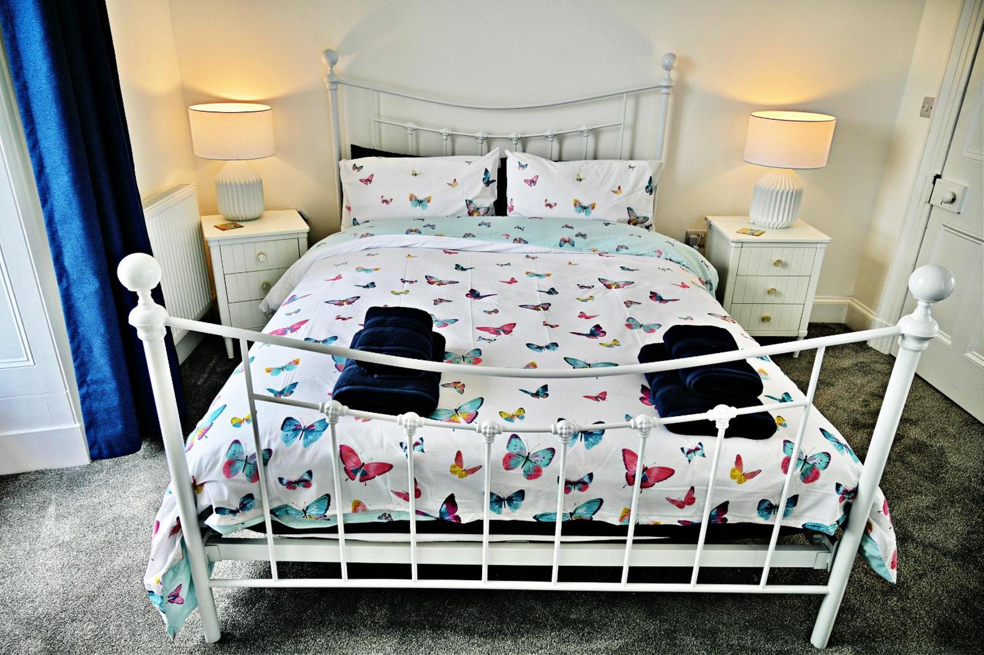 Porthmadog, Sleeps 11, 5 Bedrooms, 5 Bathrooms, Mountain Views Eksteriør billede
